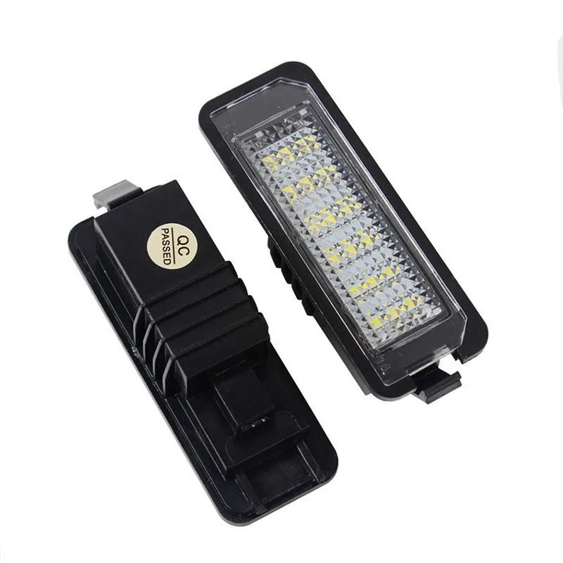 Volkswagen LED licence plate light unit showing SMD LEDs, compatible with Golf, Polo, and Phaeton models.