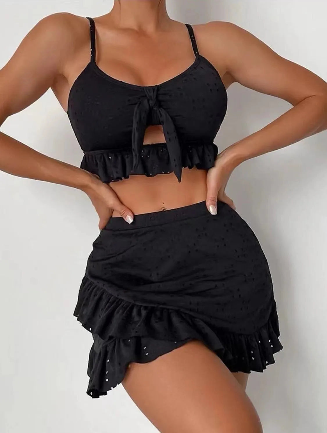 Women's solid colour split hip skirt bikini three-piece swimsuit set