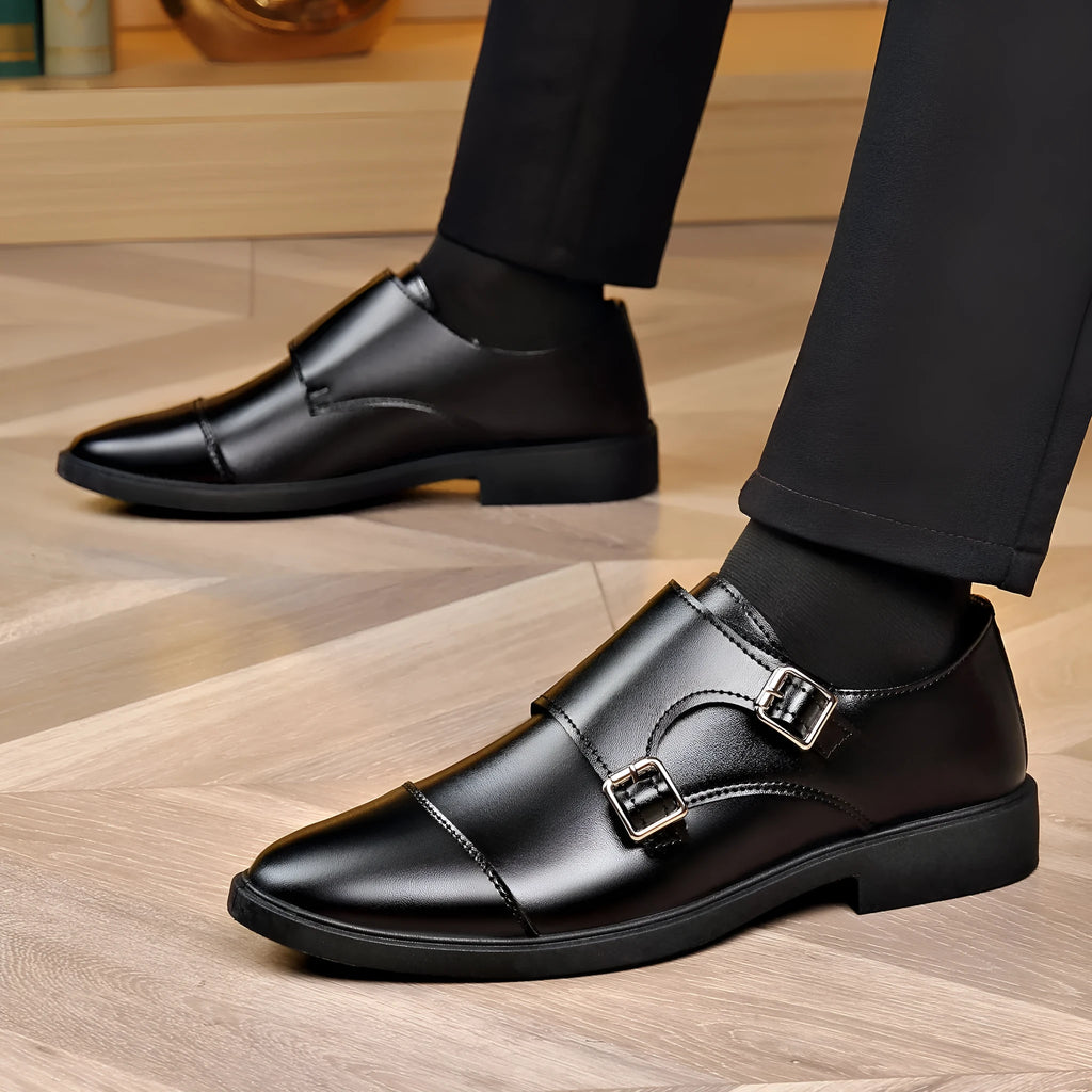 Black PU slip-on men's casual shoes with metal detail, flat square heel, low top, sizes 39-47