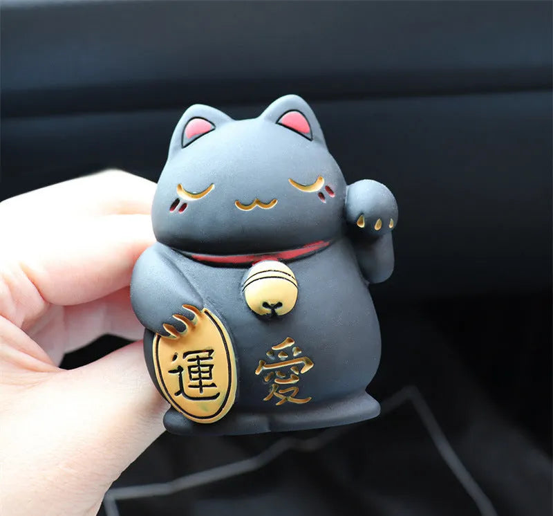 Black Cat and White Cat resin fortune cat car vent aromatherapy clip decoration