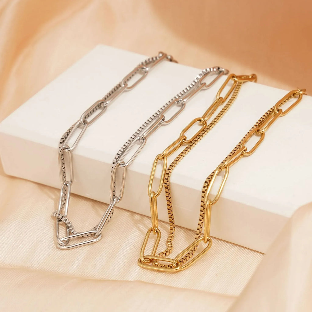 Women's geometric line bracelet in stainless steel with gold or silver electroplated finish