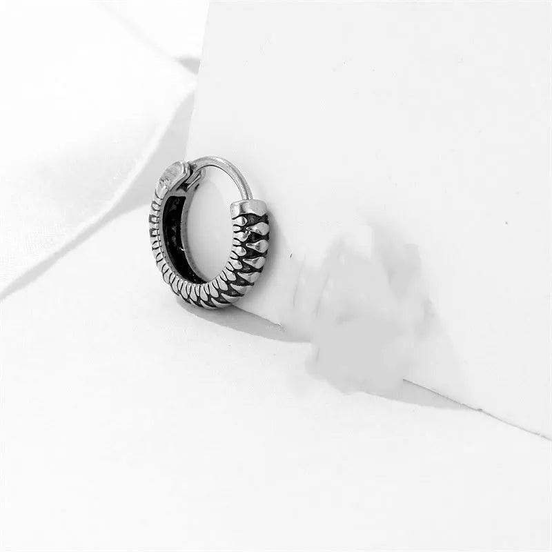 Geometric round retro twist earrings with striped patterns in silver titanium steel