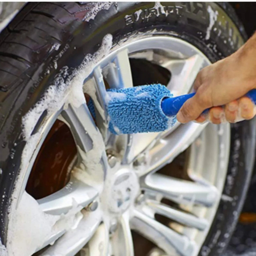 29cm long handle microfiber tyre brush for car wheel cleaning in blue colour