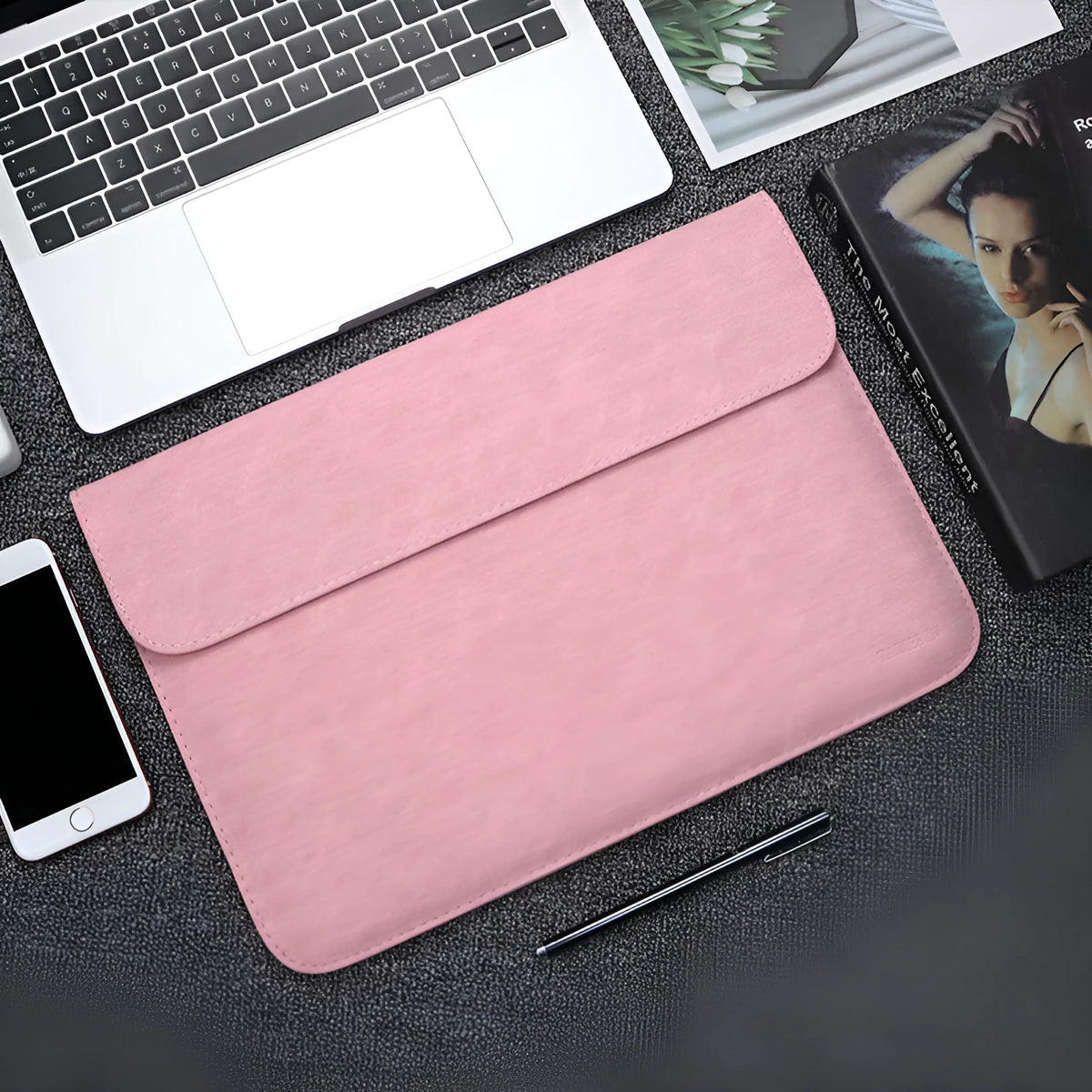 Fleece flanged laptop liner pack in black, green, grey, or pink, 11 to 15.6 inch size options