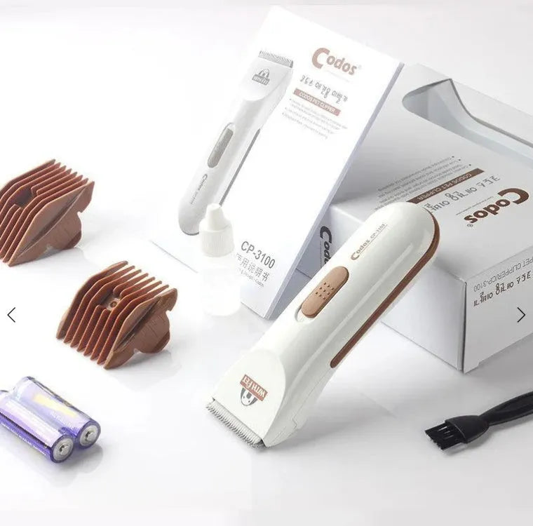 White pet hair clipper with ceramic blade for dogs and cats grooming