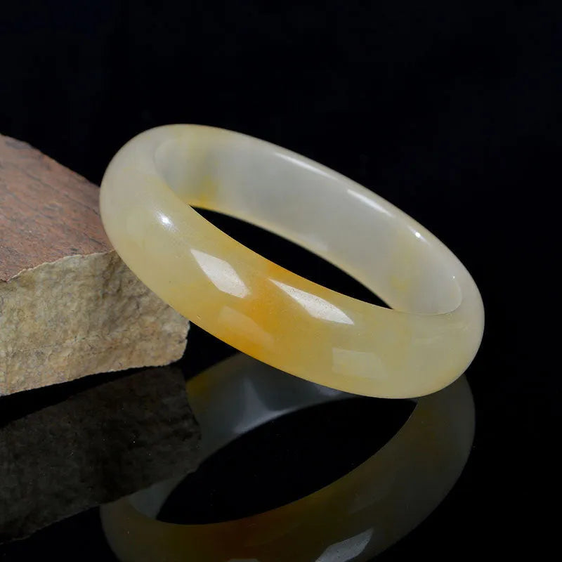 Natural light jade bracelet for women with polished surface in Chinese style design