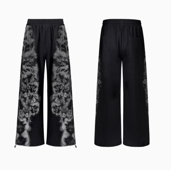 Printed loose trousers set with hoodie and seven-inch pants in street style with collage stitching details