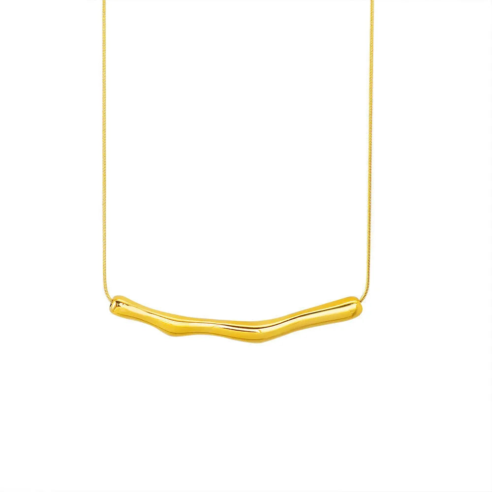 Women's titanium steel necklace with irregular pleating detail in gold or steel electroplated finish.