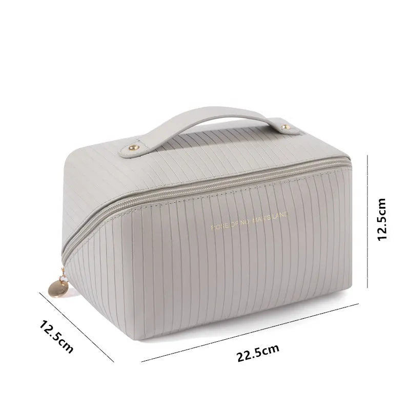 Cubic vertical pattern makeup bag with 22.5cm height in five colour options
