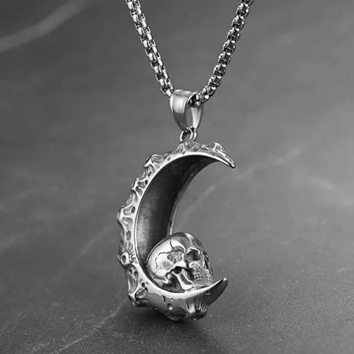 Men's silver alloy necklace with six pendant design options including skull, dagger, and Hot Wheels motifs