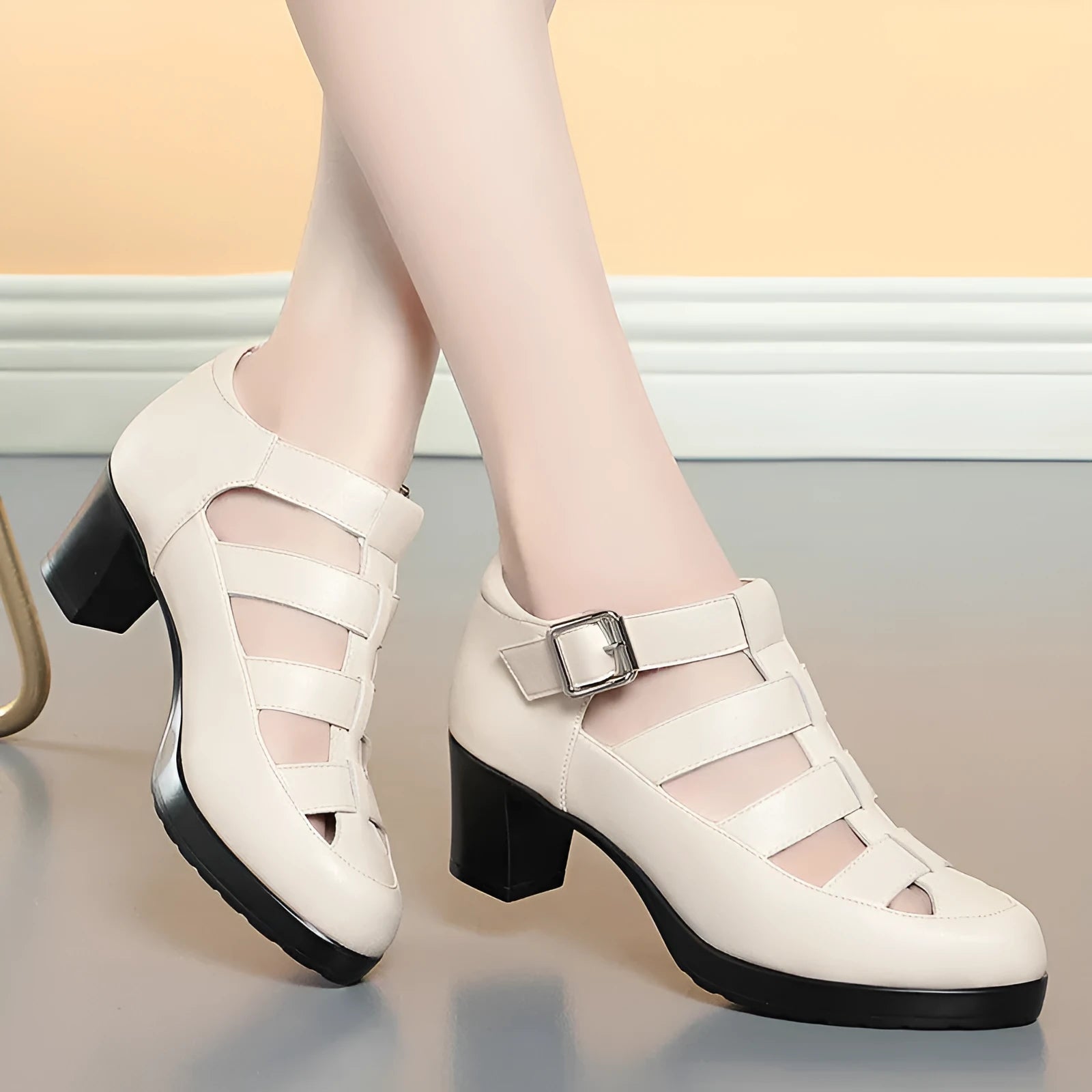Women's closed toe sandals with chunky heel and woven ankle-strap with buckle closure