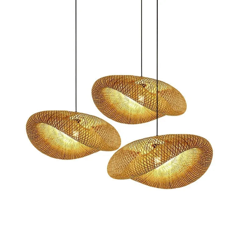 Bamboo straw hat-shaped hanging chandelier lamp in natural woven material