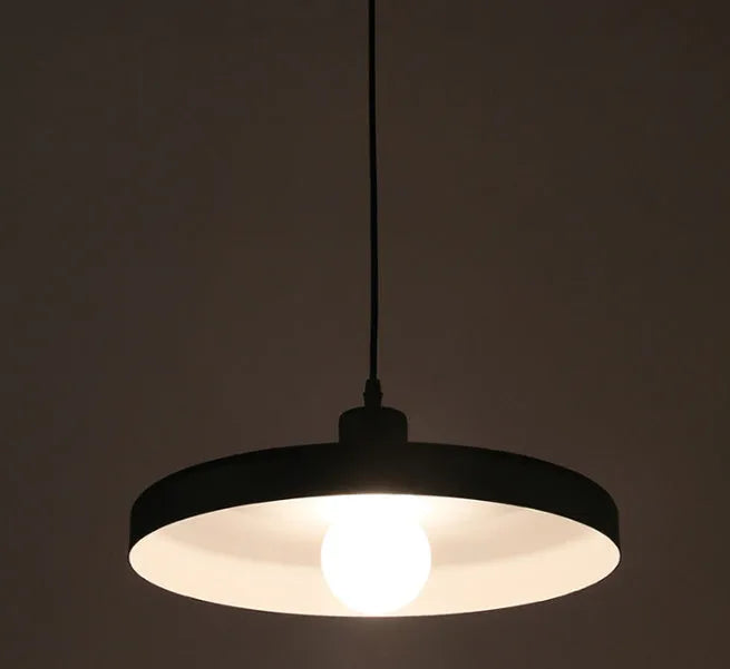 Aluminium alloy bar chandelier for restaurants in black or white finish with 35cm, 50cm or 60cm diameter