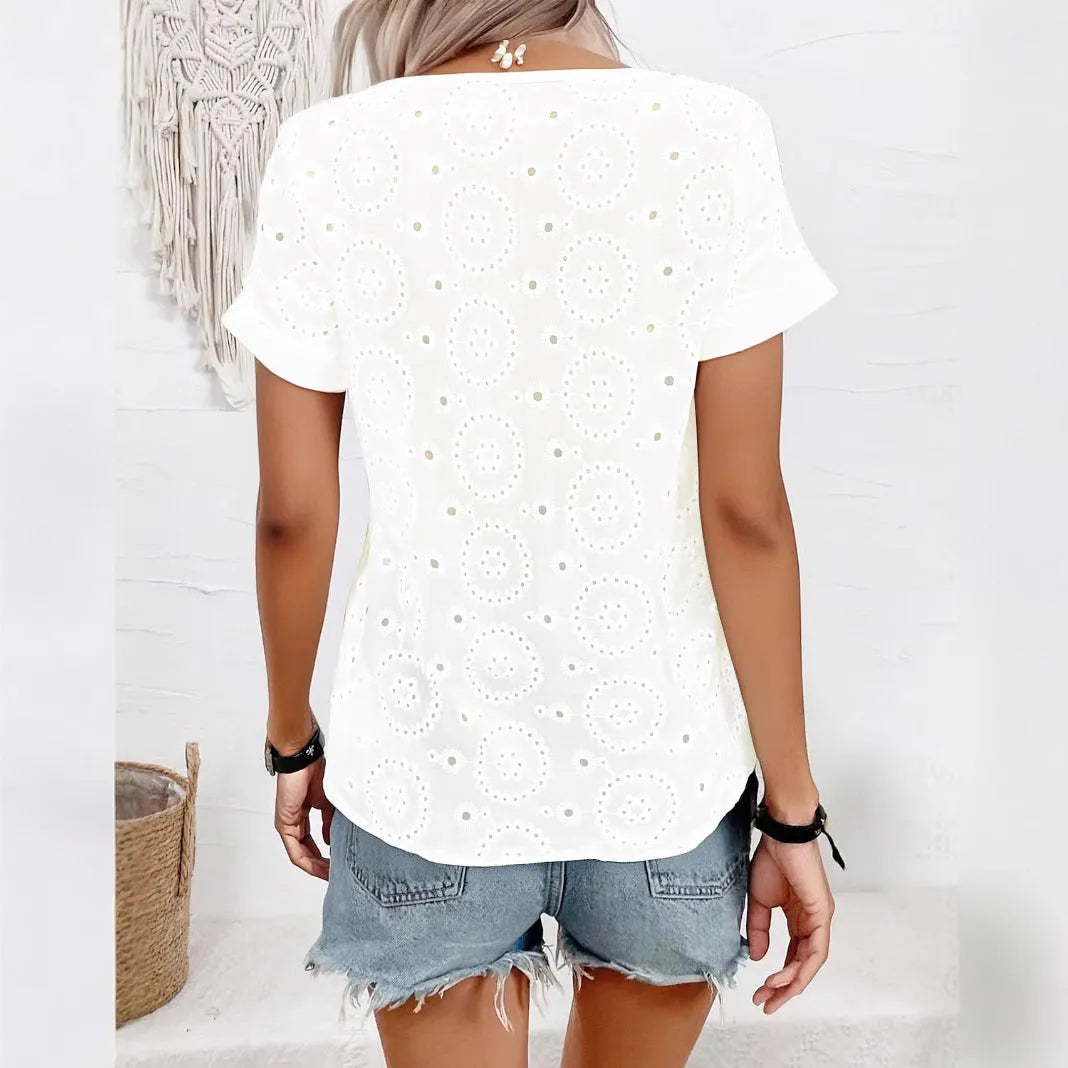 White V-neck hollow-out short sleeve T-shirt with loose casual styling