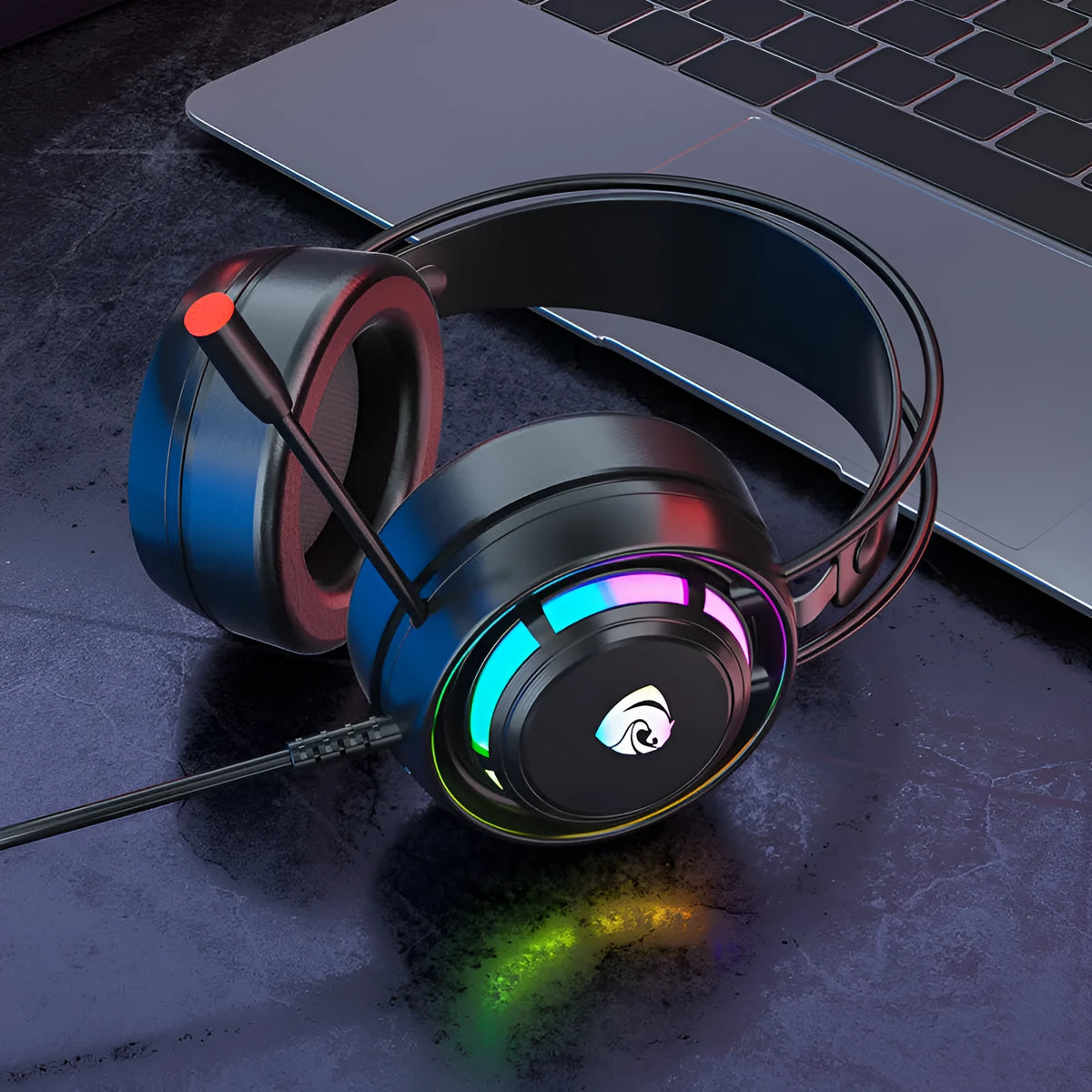 Black wired computer headphones with microphone and a long cable, shown in 3.5mm and USB plug versions.