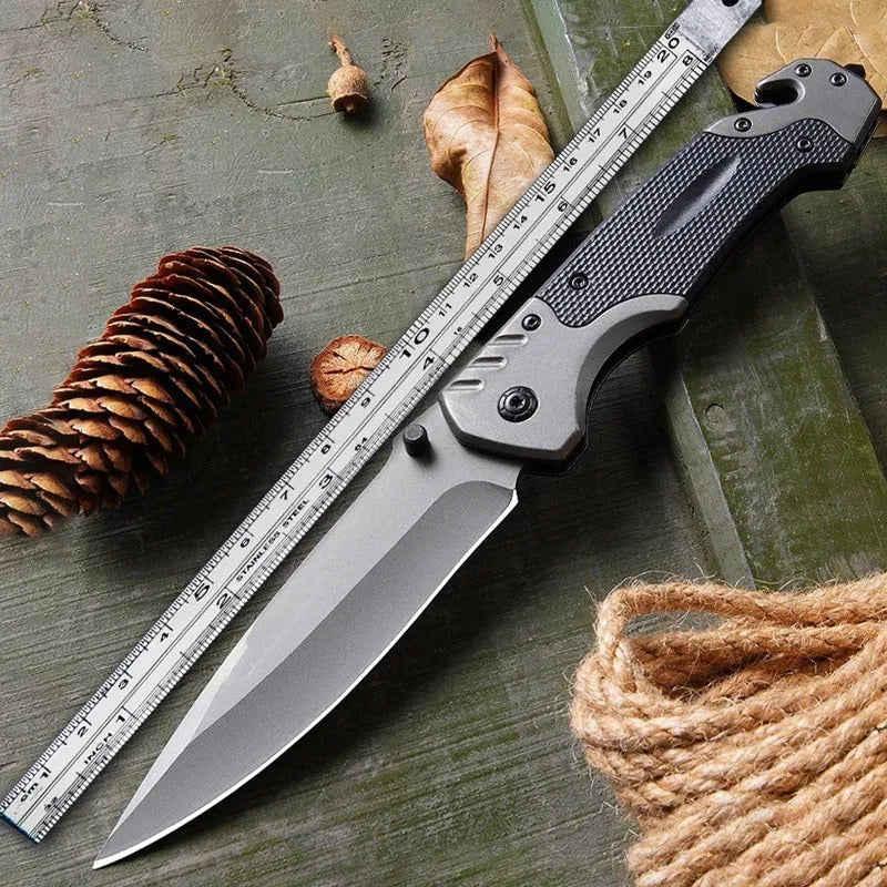 Outdoor alloy folding knife with 115mm handle showing blade in plain or patterned style