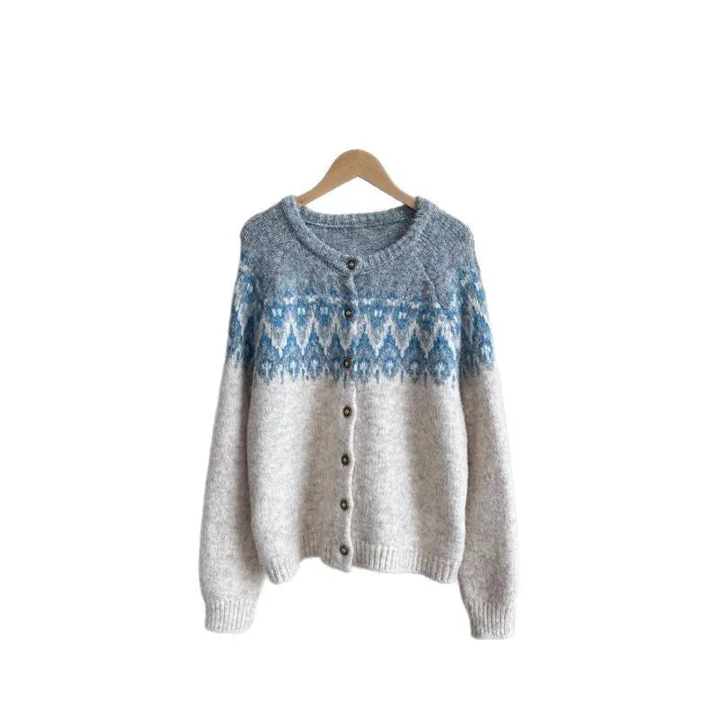 Women's contrast colour jacquard sweater coat in loose fit free size