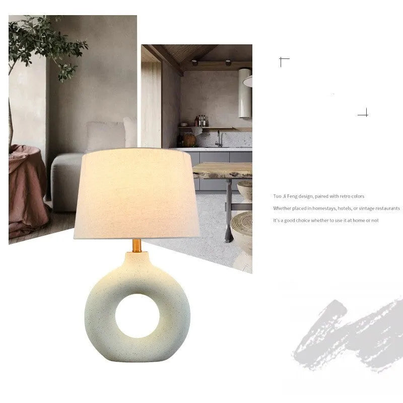 Japanese-style ceramic table lamp with Feng Pottery pot design in white finish