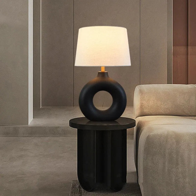 Japanese-style ceramic table lamp with Feng Pottery pot design in white finish