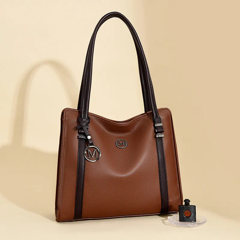 Genuine leather women's crossbody bag in horizontal square design with double shoulder straps