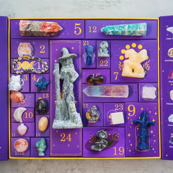 Paper Halloween countdown gift box measuring 33.5cm wide by 30.5cm tall.
