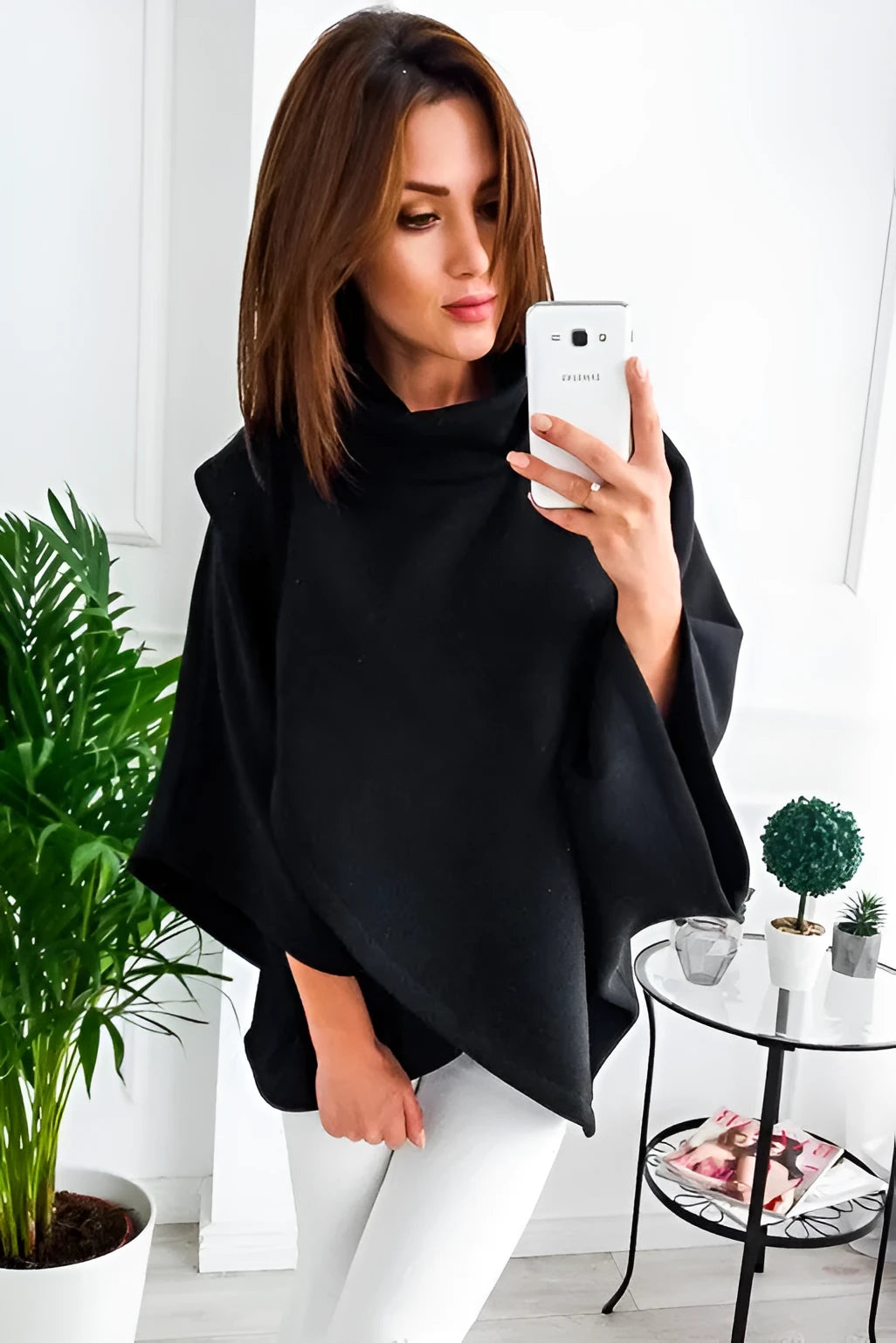 Long grey women's batwing sleeve cardigan sweatshirt with three buttons and stitching detail