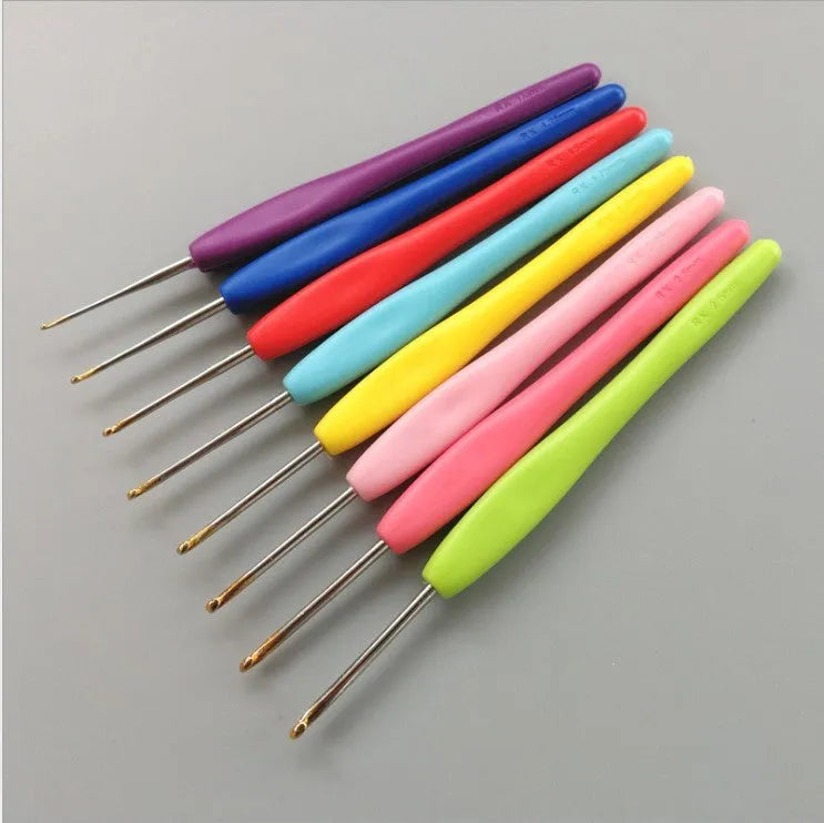 Complete set of 16 crochet hooks with thick and thin handles in PU storage bag