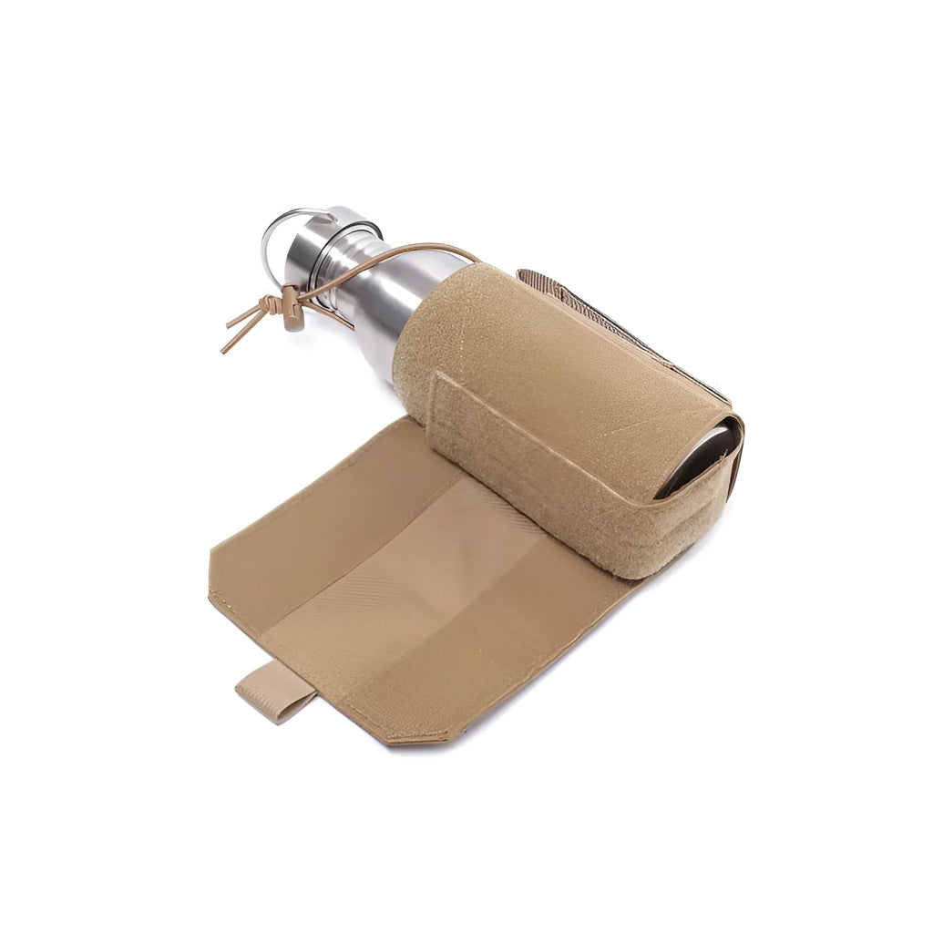 Adjustable Oxford cloth heat-holding bottle cover in black or khaki for outdoor use.