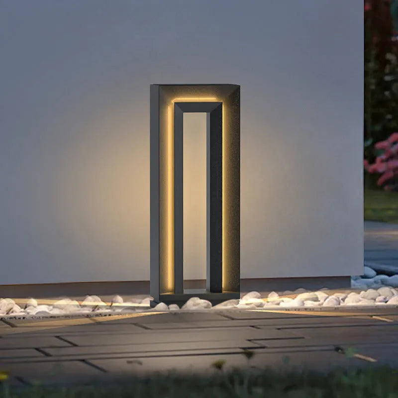 Geometric square courtyard lamp with stainless steel and acrylic construction for outdoor garden lighting