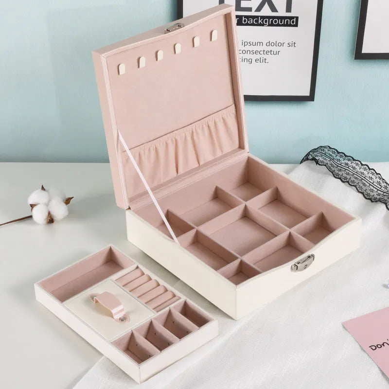 Red or white PU leather jewellery storage box with large capacity for necklaces and rings