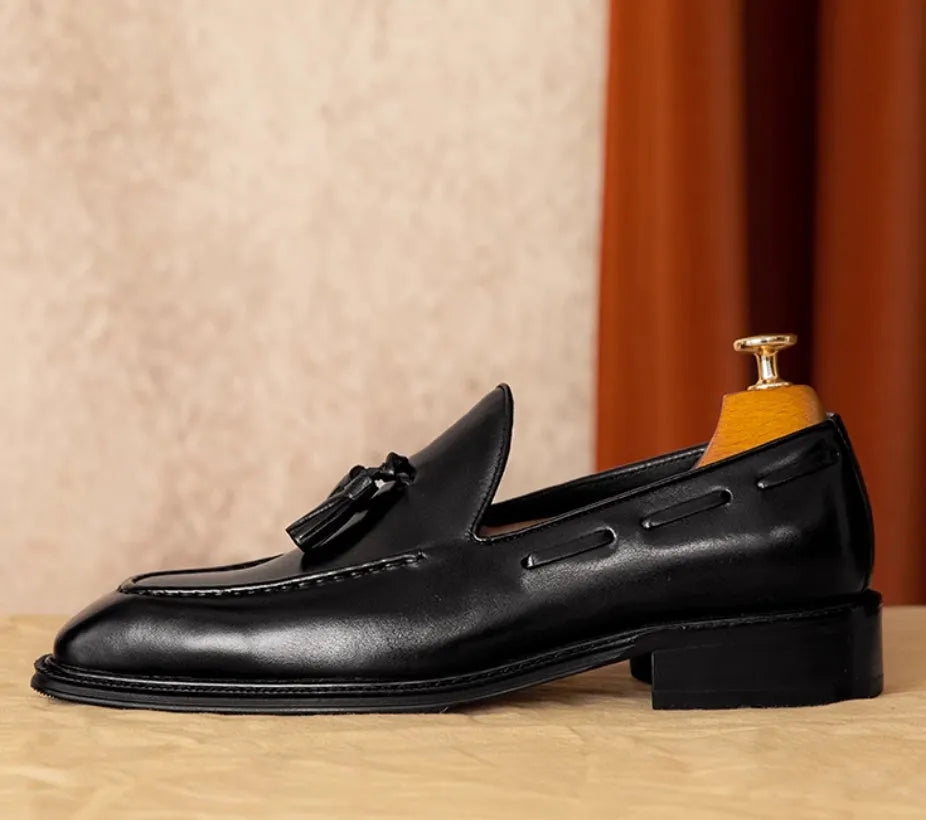 Men's black and brown genuine leather slip-on loafers with rubber soles and British style design
