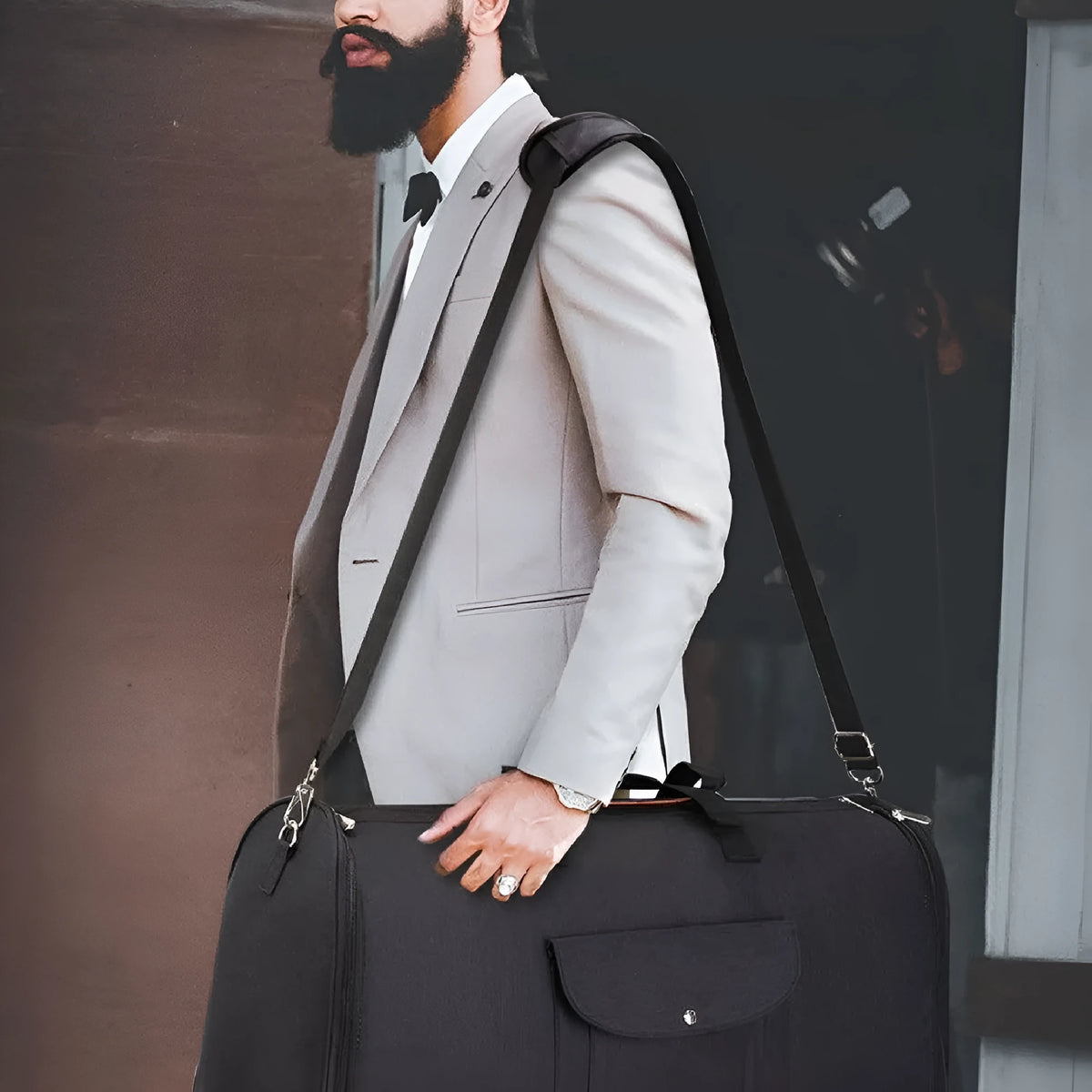 Folding travel workout duffel bag in Oxford cloth with 36-55L capacity