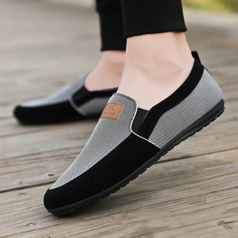 Men's grey and khaki canvas board shoes with rubber soles and round toe design