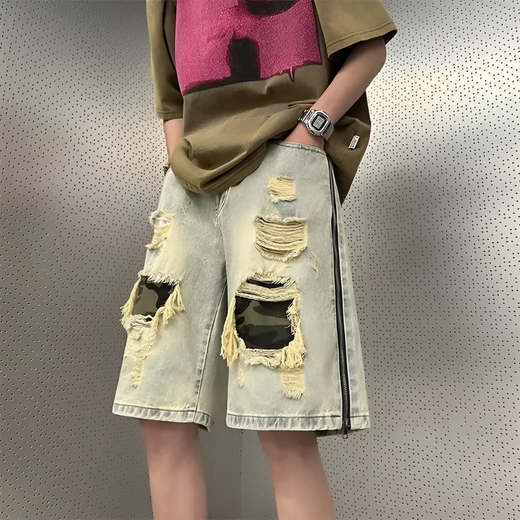 Men's yellow mud camouflage denim shorts with ripped detailing and straight-leg Korean style cut