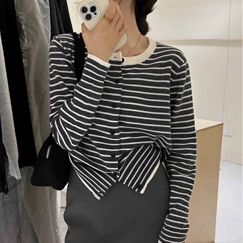 French-style women's striped cardigan in dark grey and white with slim fit and 40cm length