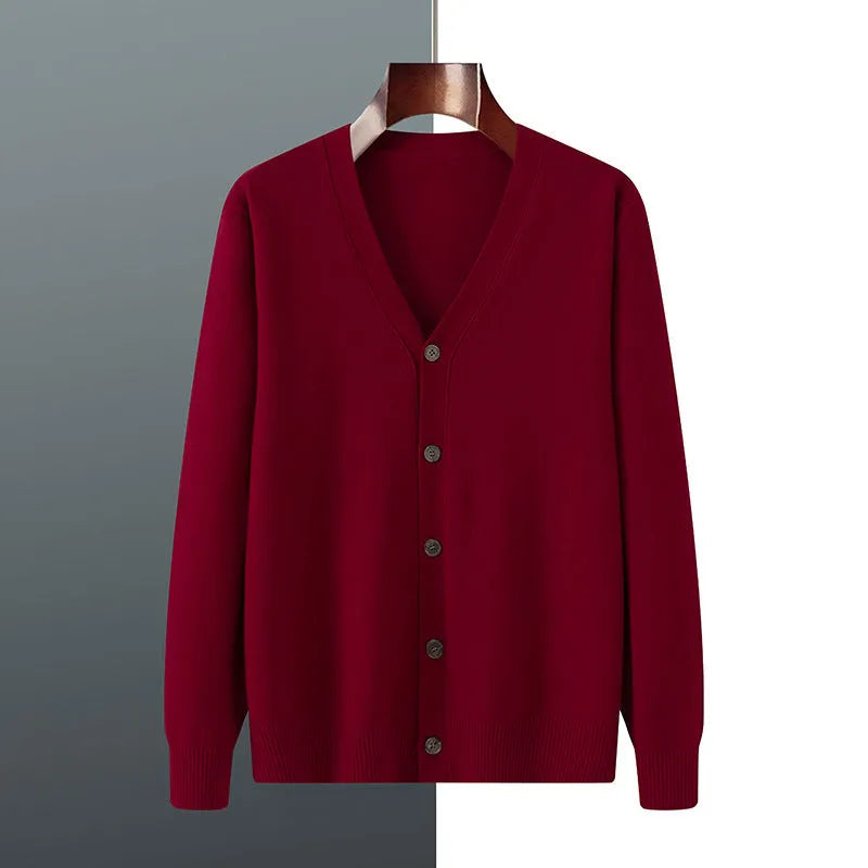 Andy velvet cardigan coat for men with V-neck design and long sleeves in loose fit