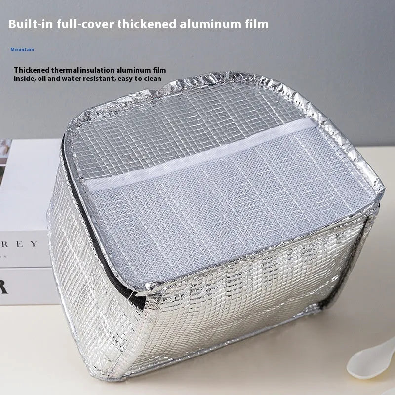 Large capacity insulated lunch bag in textured cloth fabric with modern simplicity styling