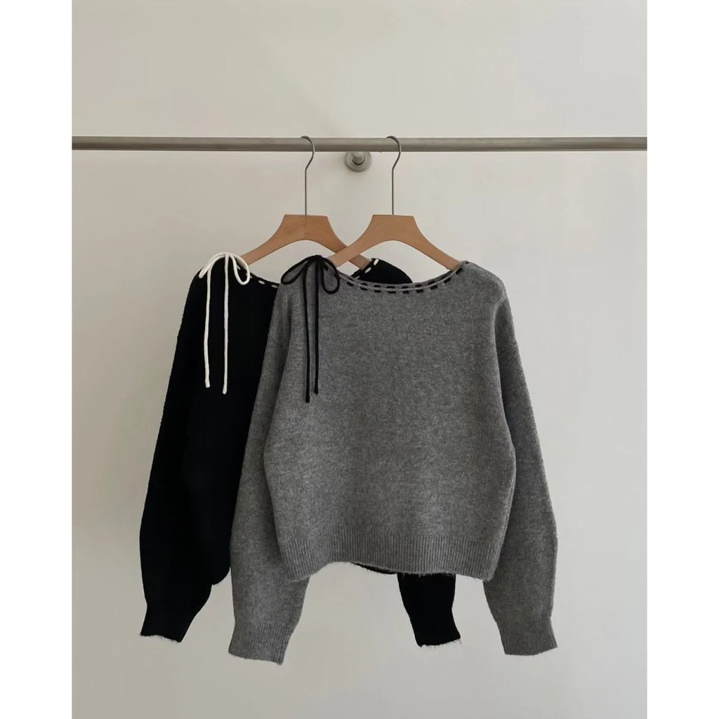 Women's loose-fitting knitwear pullover jumper in black or grey