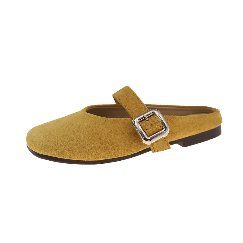 Women's flat closed-toe slippers in apricot with square toe, PU upper, and rubber sole.
