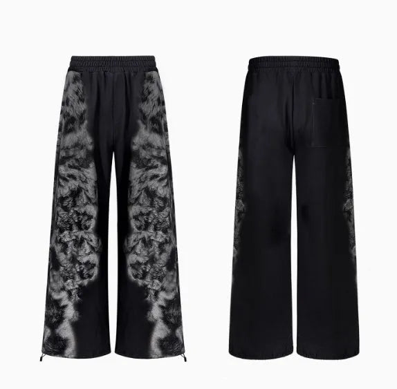 Printed loose trousers set with hoodie and seven-inch pants in street style with collage stitching details
