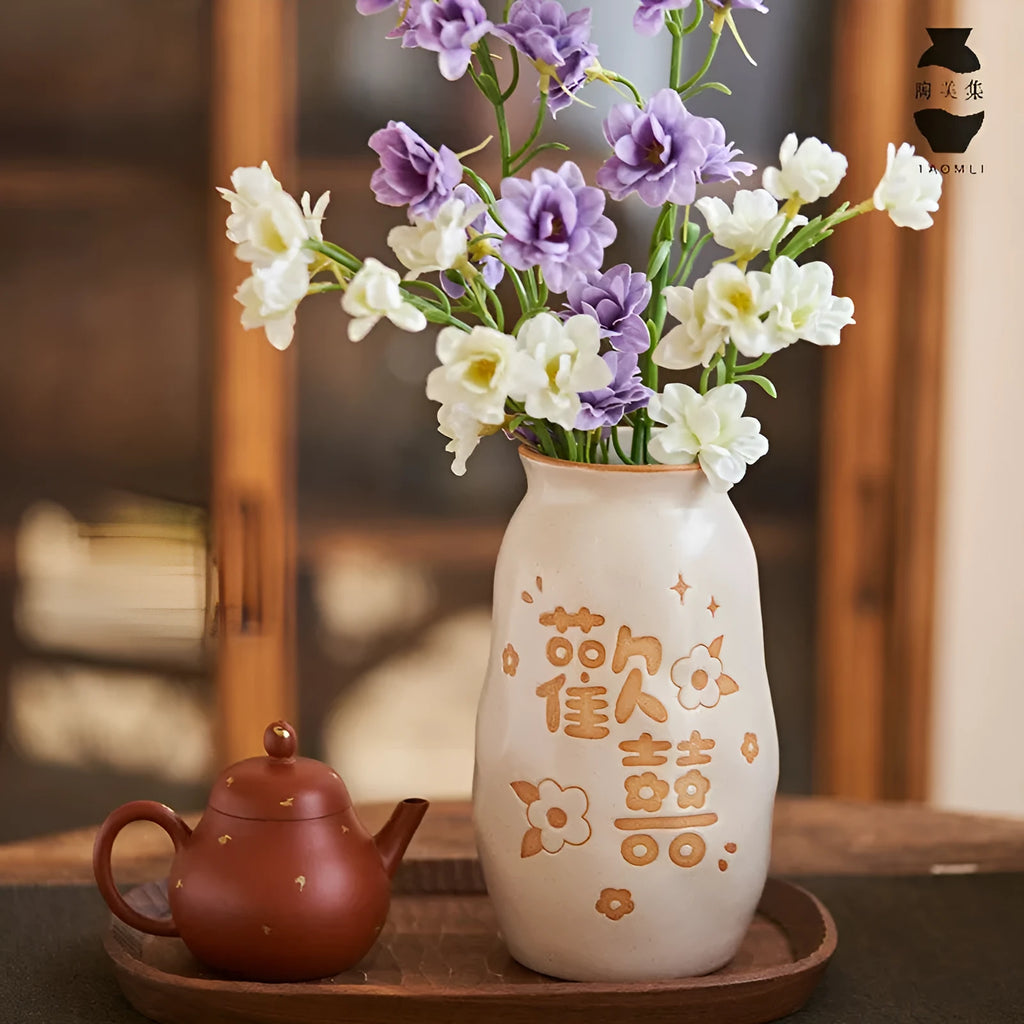 Chinese hand-painted ceramic joy vase with auspicious symbols on 8cm diameter base for desktop display