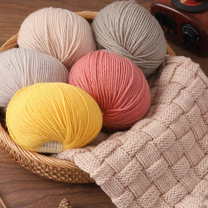 A single roll of hand-knitting wool thread in one of 30 colours, suitable for size 10 needles.