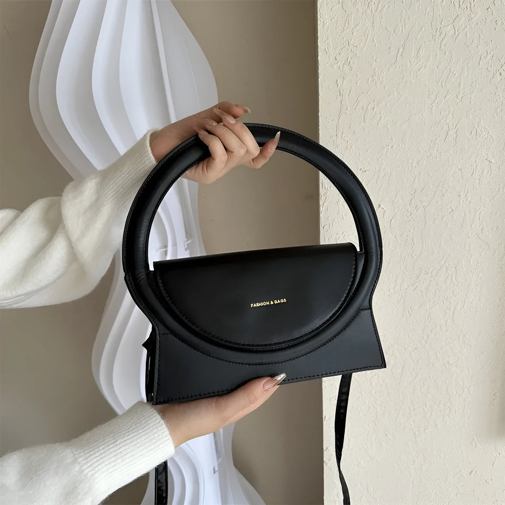 Horizontal square messenger bag with mobile phone compartment in street trend style