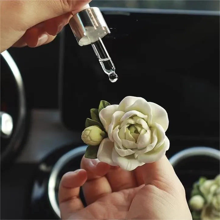 Jasmine scented gypsum car air freshener with 5ml essential oil bottle