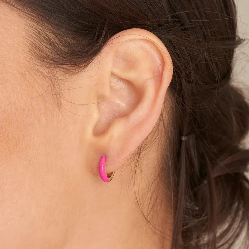 Curved geometric epoxy oval earrings in coloured finish on silver-tone copper post