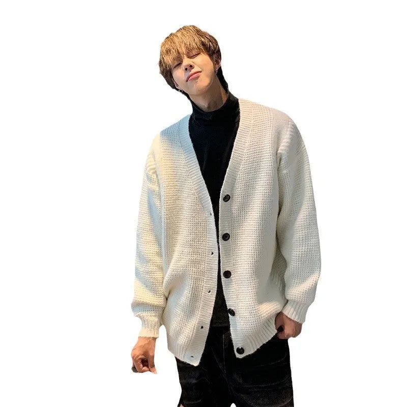 Men's V-neck cardigan sweater in loose casual fit with long sleeves