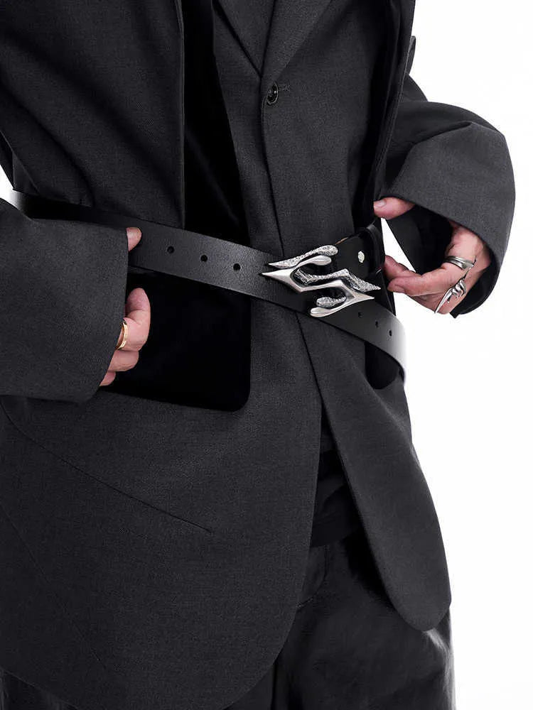 Black men's leather belt with two-layer cowhide construction and metal letter detail, showing length of 110cm.