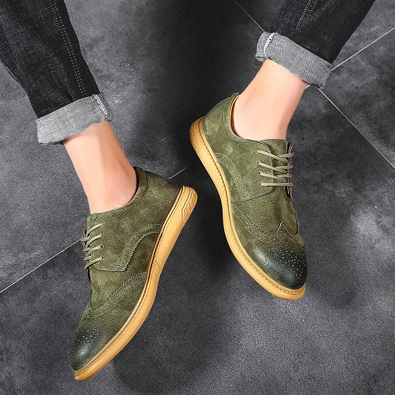 Men's black leather business oxford shoes with lace-up front and rubber sole.