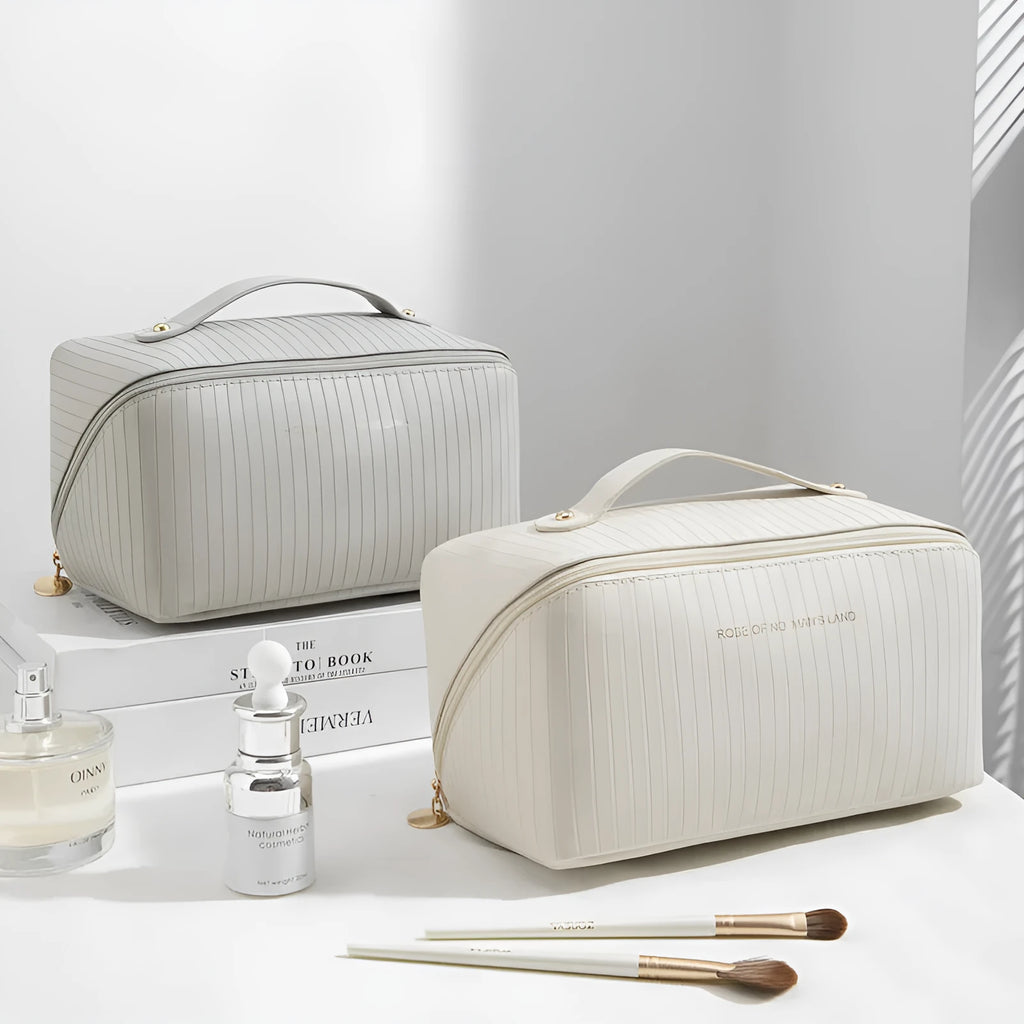Cubic vertical pattern makeup bag with 22.5cm height in five colour options
