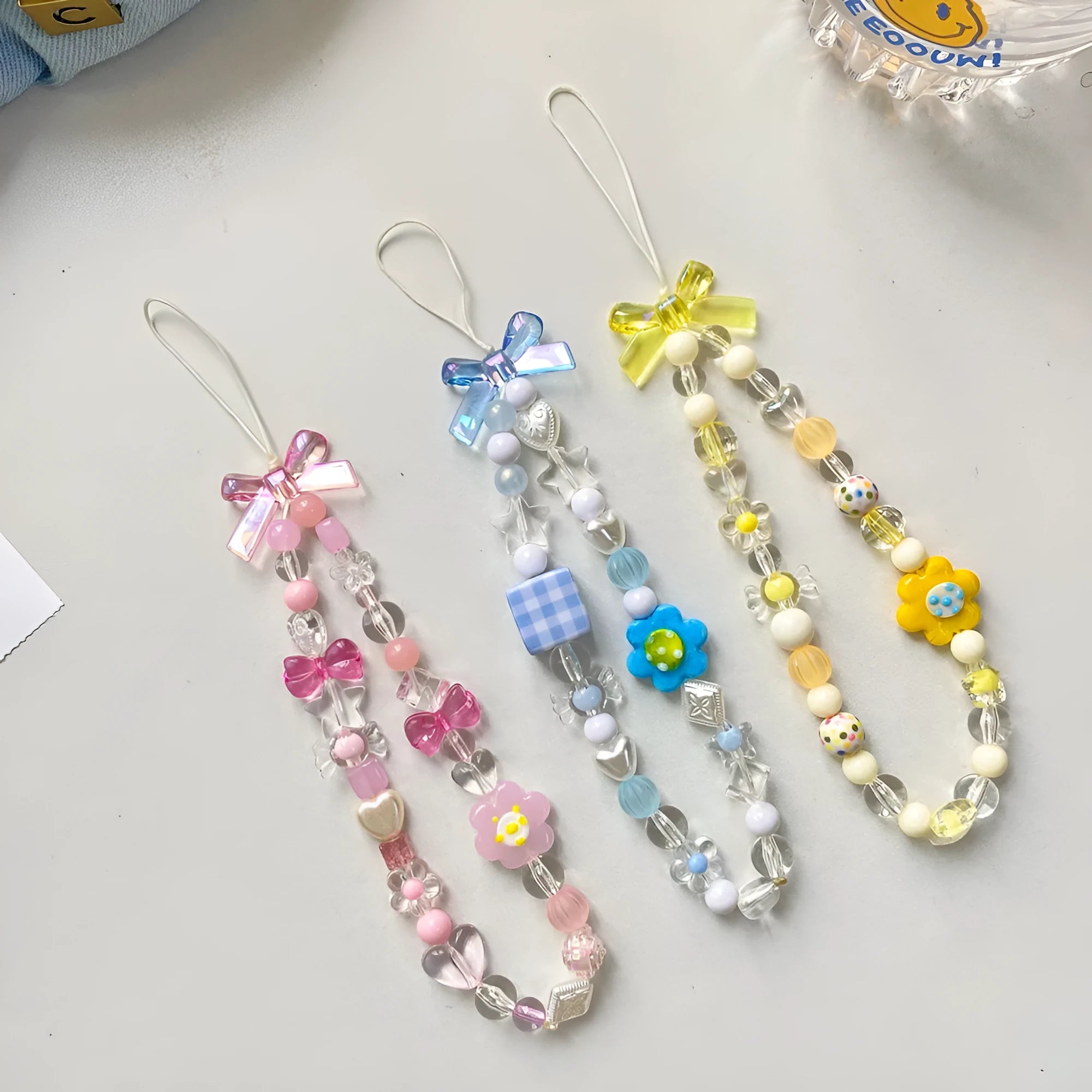 Floral beaded mobile phone lanyard hand rope in yellow, blue, or pink colour options